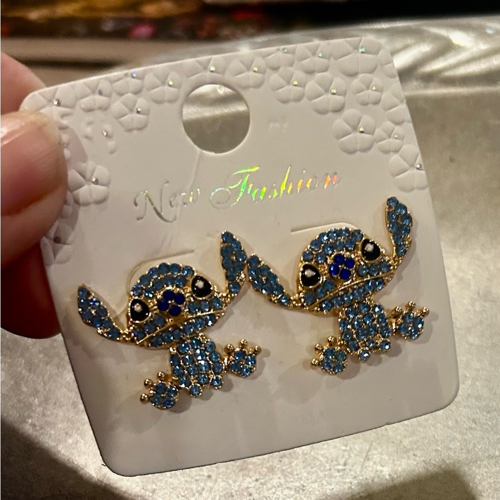 Stitch Bling Post Earrings - NEW